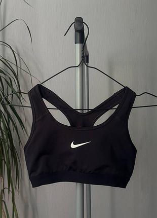 Спортивний топ nike