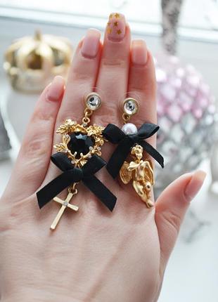 Роскошные серьги с ангелом херувим сердце с цветами  сережки dolce & gabbana