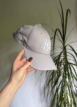 Кепка new era