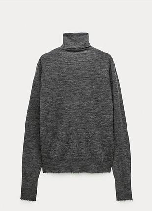 Водолазка з вовни з рваними елементами zara