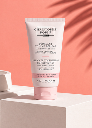 Деликатный кондиционер для придания объема тонким и прямым волосам christophe robin delicate volumising conditioner with rose extracts 75ml