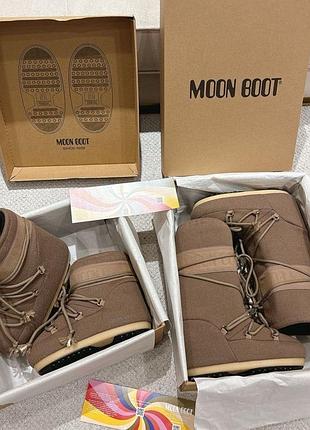 Чоботи дотики снігоходи moon boot 4