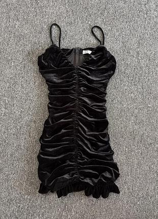 Коротка сукня zara чорна оксамитова на бретельках xs-s