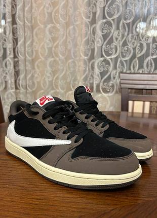 Nike travis scott 1