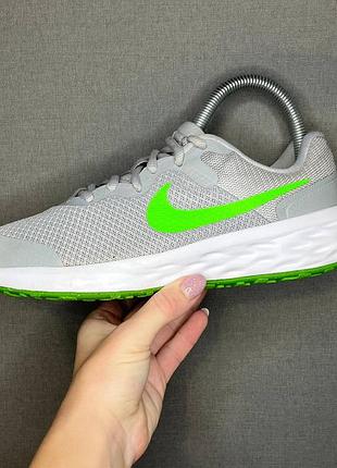 Кроссовки nike 38 р