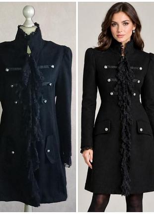 Французьке романтичне пальто-фрак comme une femme.