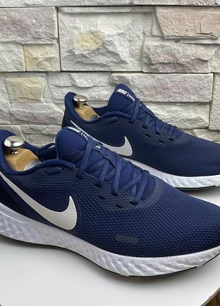 Оригінальні кросівки nike revolution 5 2