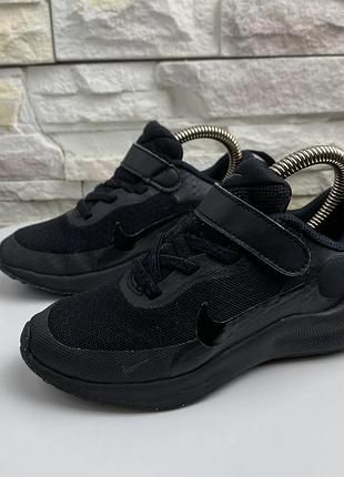 Дитячі кросівки nike revolution 7
