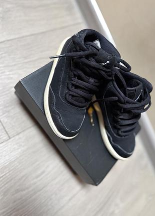 Кросівки nike jordan хайтопи чорні 28 розмір