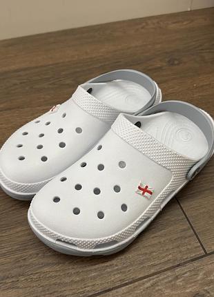 Шльопанці чоловічі crocs 41 розмір