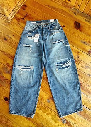 Нові жіночі джинси zara balloon fit 3 дірками та потертостями (розмір 42/l-xl, nwt)