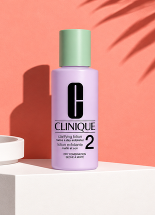 Отшелушивающий лосьон для лица clinique clarifying lotion №2, предназначенный для сухой и комбинированной кожи (dry combination).