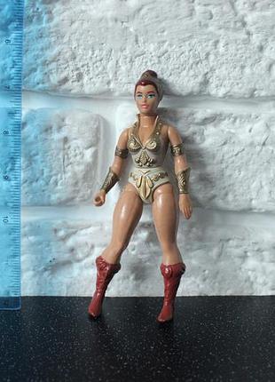 Вінтажна колекційна фігурка тіли (teela) masters of the universe (he-man)
