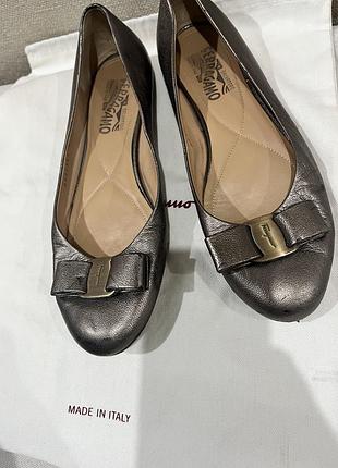 Балетки salvatore ferragamo varina