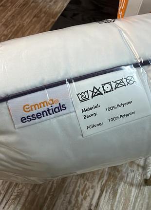 Подушка emma essentials 80*80 3