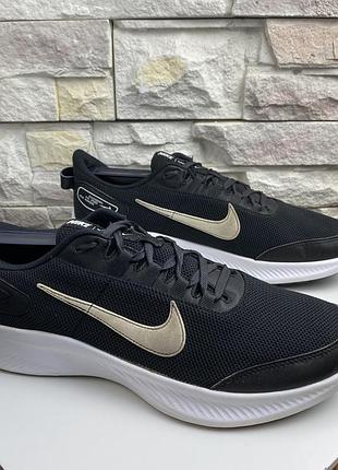 Оригінальні кросівки  nike runallday 2