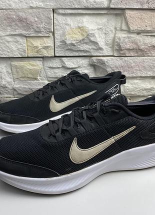 Оригінальні кросівки  nike runallday