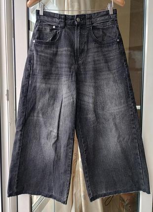 Женские укороченные джинсы bershka