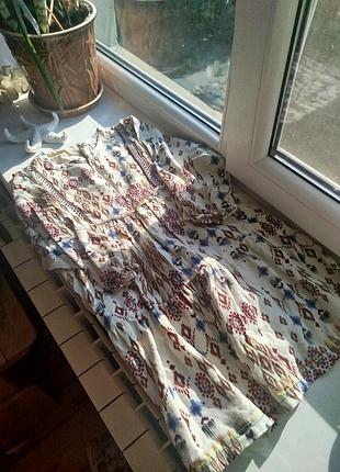 Святкова сукня в етно стилі від zara kids 9 років 128 р.