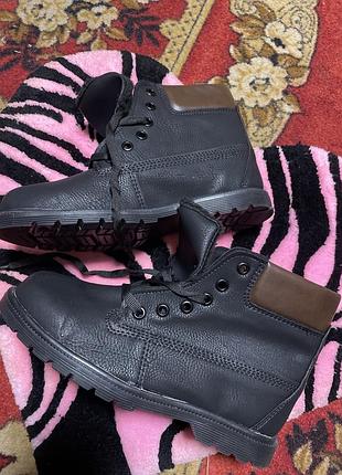 Черевики timberland чорні зі шнурівкою
