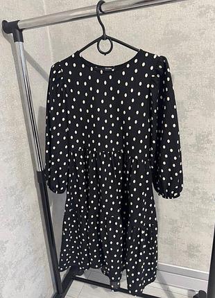 Коротке жіноче плаття bershka у горошок m–l