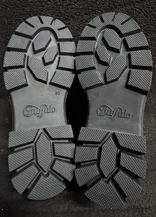 Лофери жіночі buffalo 6