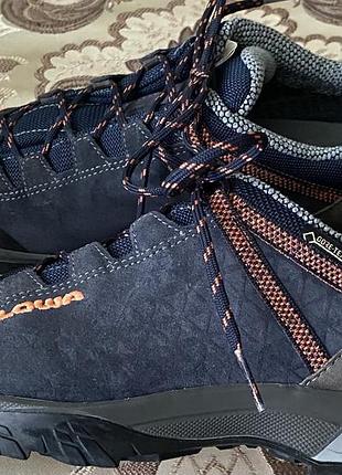 Трекінгові кросівки lowa sassa gtx lo (gore-tex) .