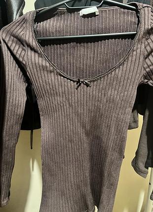 Лонгслів жіночий zara в рубчик коричневий