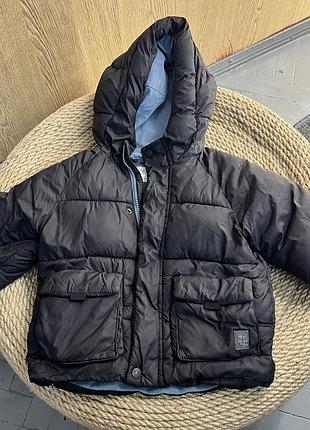 Куртка для хлопчика zara чорна стьобана з капюшоном р. 80-86