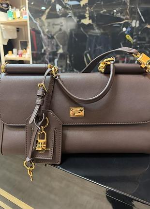 Жіноча сумка dolce & gabbana шкіряна коричнева