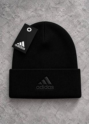 Шапка мужская adidas демисезонная белая\черная