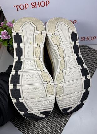 Оригінальні кросівки skechers 3