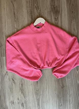 Жіночий светр bershka яскраво-рожевий укорочений