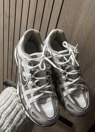 Кросівки nike p-6000 біло-бєжево-коричневі