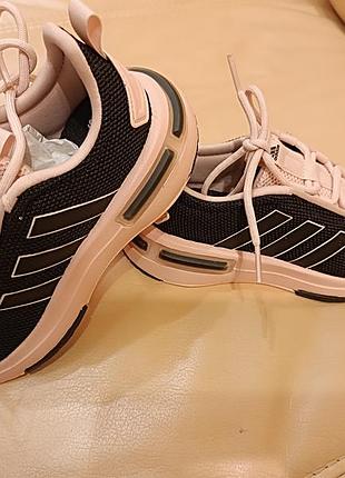 Кросівки adidas дитячі, р.30.5, устілка 19.5 см, нові