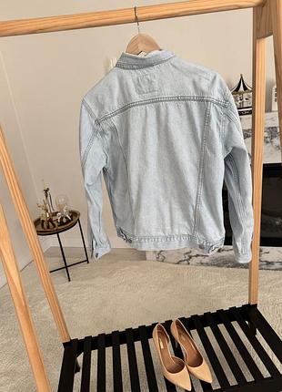 Джинсова куртка levi's світло-блакитна 3