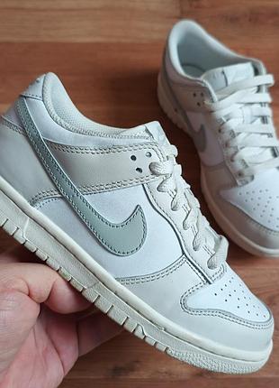 Оригинальные nike р36.5 длина стельки по факту 23см
