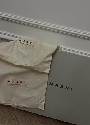 Оригінальні ботильйони marni 9