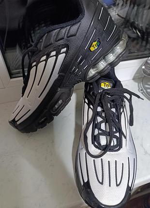 Кросівки nike air max plus 3 чорно-білі