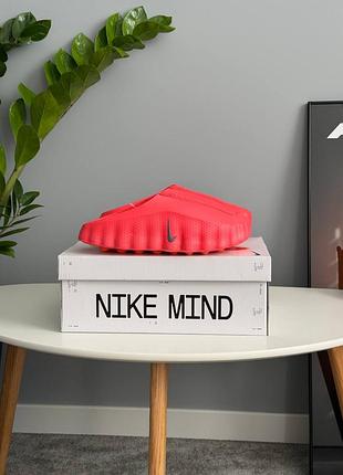Шлепацные nike mind 001 slide solar red 4