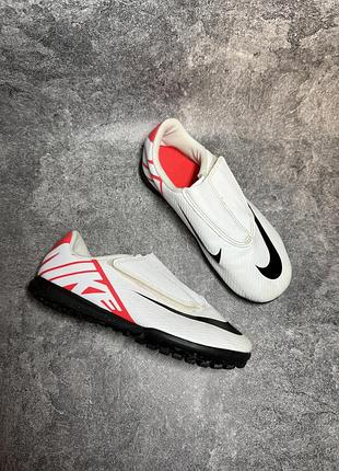 Оригінальні дитячі стоноги nike phantom gx club tf на липучці (розмір 30 / 18.5 см) сороконіжки