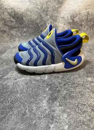 Оригінальні дитячі кросівки nike dynamo go 5