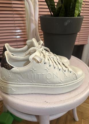 Louis vuitton кроссовки р.38,5