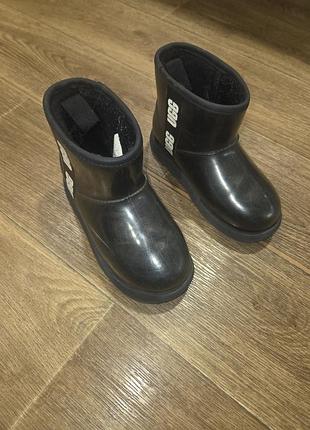 Чоботи дитячі ugg низькі чорні 34 розмір