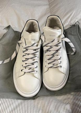 Кросівки чоловічі alexander mcqueen білі шкіряні на платформі