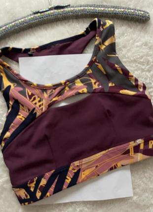 Спортивний топ gymshark