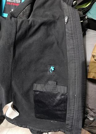 Hollister куртка жіноча 9