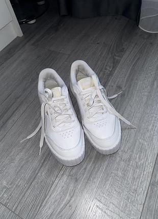 Кросівки жіночі puma білі на платформі 38.5 розмір 24,5 см