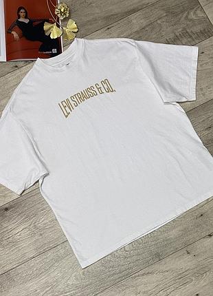Молочная свободная оверсайз футболка levi’s, р.s-l