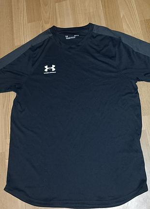 Спортивна футболка under armour challenger training top (оригінал)